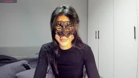 Hi I am Helen online show from 06-14-26, 02:24