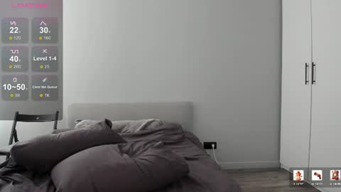 Hi I am Helen online show from 06-26-26, 02:16