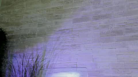 Helen online show from 04-15-26, 05:14