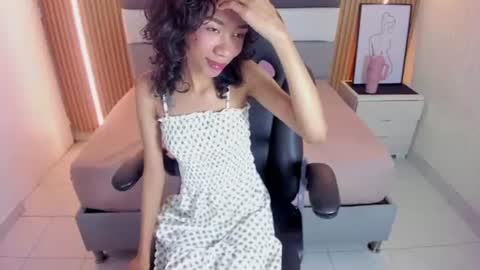   online show from 06-24-26, 08:19