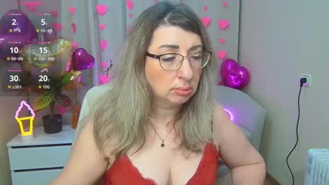 helenenigma online show from 02-12-26, 07:42