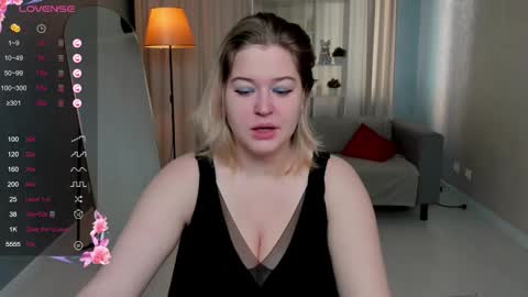 helenhartt online show from 10-20-25, 01:39