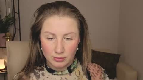 Helen online show from 06-14-26, 01:58