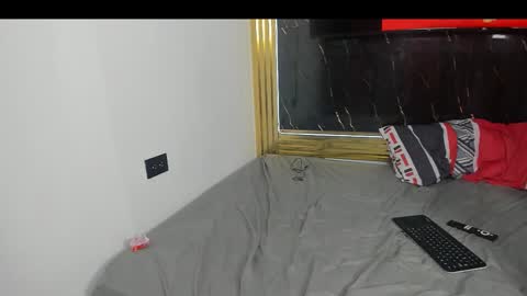 Snapshot of helensex_ chatting on 10-31-25, 05:08 helensex_ online show from 10-31-25, 05:08