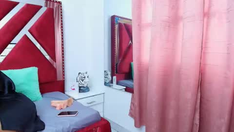 Snapshot of helensommers chatting on 03-04-26, 07:53 Helen Sommers online show from 03-04-26, 07:53