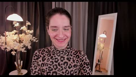 Helen online show from 02-08-25, 05:51