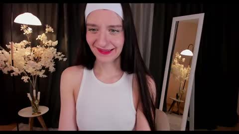 Helen online show from 02-13-25, 02:56