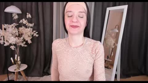 Helen online show from 02-24-25, 02:19