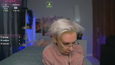 Snapshot of helgahimmele chatting on 12-09-24, 06:46 Helga online show from 12-09-24, 06:46