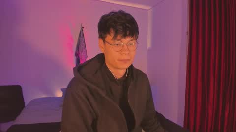 Snapshot of heliero chatting on 12-15-25, 01:10 Helio online show from 12-15-25, 01:10