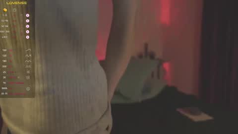 Snapshot of heliero chatting on 12-19-25, 01:56 Helio online show from 12-19-25, 01:56