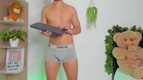 alan y zack online show from 02-15-26, 06:48