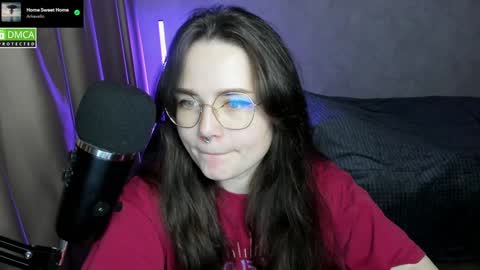 Snapshot of hell_hotline chatting on 12-29-24, 08:58 Red online show from 12-29-24, 08:58