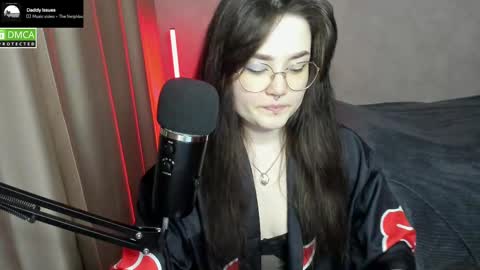 Snapshot of hell_hotline chatting on 02-20-25, 06:57 Red online show from 02-20-25, 06:57