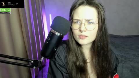 Snapshot of hell_hotline chatting on 02-27-25, 08:53 Red online show from 02-27-25, 08:53