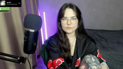 Snapshot of hell_hotline chatting on 03-02-25, 06:08 Red online show from 03-02-25, 06:08