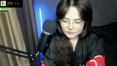 Snapshot of hell_hotline chatting on 01-11-26, 07:52 Red online show from 01-11-26, 07:52