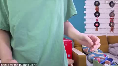 Snapshot of hell_l0ve chatting on 12-21-25, 09:38 Anastasiia online show from 12-21-25, 09:38