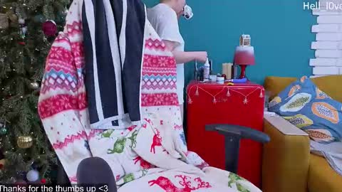 Snapshot of hell_l0ve chatting on 01-11-26, 07:35 Anastasiia online show from 01-11-26, 07:35