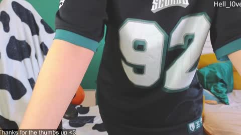 Snapshot of hell_l0ve chatting on 05-17-26, 01:58 Anastasiia online show from 05-17-26, 01:58