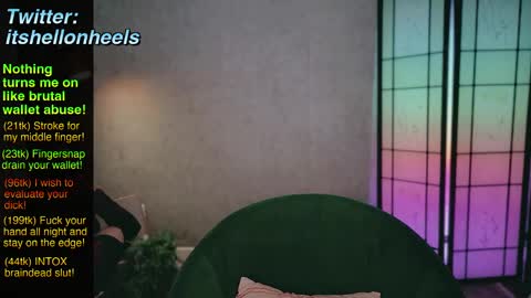 Snapshot of hell_on_heels_ chatting on 01-22-25, 11:43 - show loyalty and subscribe - online show from 01-22-25, 11:43