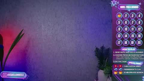 Snapshot of hell_on_heels_ chatting on 10-06-25, 08:39 - show loyalty and subscribe - online show from 10-06-25, 08:39