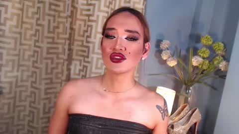 Snapshot of hellatarahathor chatting on 03-15-26, 09:04 hellatarahathor online show from 03-15-26, 09:04