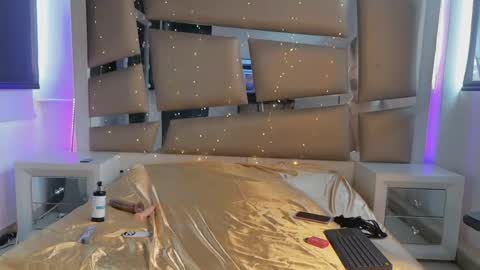 hellen__smith_ online show from 06-04-26, 04:57