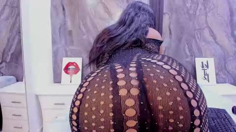 Snapshot of hellenjohansson chatting on 02-25-26, 08:40 Hellen johanson online show from 02-25-26, 08:40