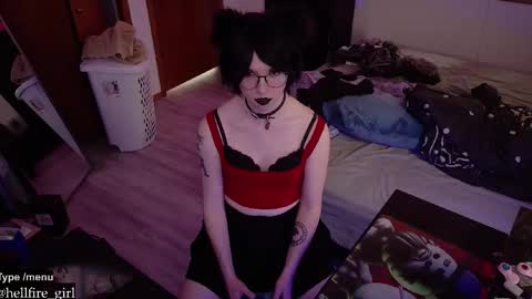 Hayley online show from 03-09-26, 08:02