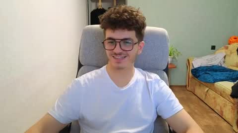 Remy online show from 12-15-25, 01:15