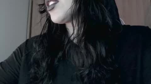 Snapshot of hello_demonkitty chatting on 09-15-25, 07:14 SIMONA  online show from 09-15-25, 07:14