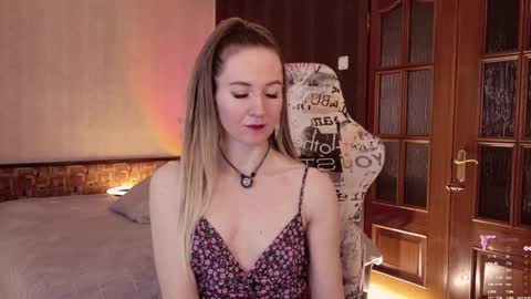 Alisia  Monday to Friday from 10 am to 4 pm GMT 2 online show from 06-02-26, 08:38
