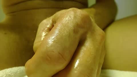 Snapshot of helloagain13 chatting on 09-28-25, 12:05 helloagain13 online show from 09-28-25, 12:05