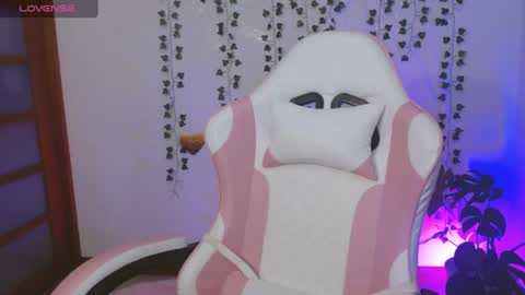hellokitty_valery1 online show from 07-23-26, 03:26