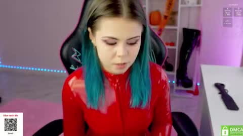 Alice online show from 10-22-25, 12:16