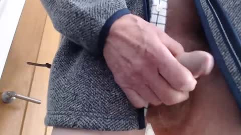 older cock online show from 02-19-25, 10:56