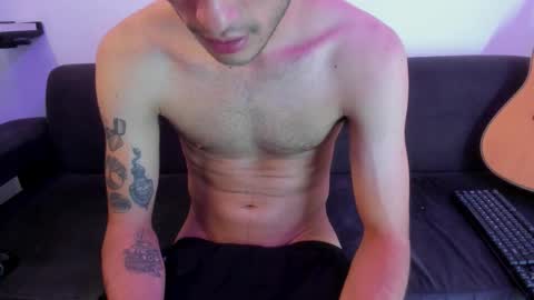 Snapshot of henrik_senn chatting on 03-05-26, 11:28 henrik_senn online show from 03-05-26, 11:28