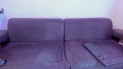 Snapshot of henrik_senn chatting on 03-09-26, 09:41 henrik_senn online show from 03-09-26, 09:41