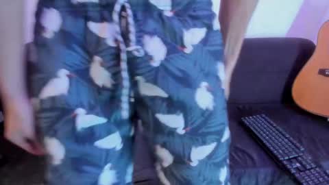 Snapshot of henrik_senn chatting on 03-14-26, 04:07 henrik_senn online show from 03-14-26, 04:07