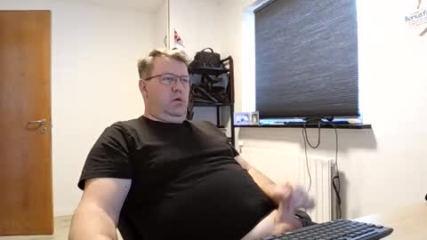 henrikrp1971 online show from 02-27-25, 02:00