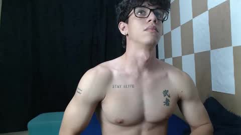 Snapshot of henry_gandy chatting on 01-23-25, 03:32 HENRY GANDY online show from 01-23-25, 03:32