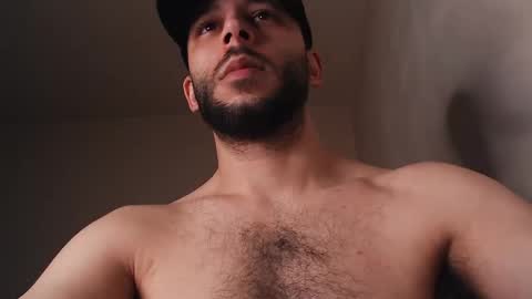 HenryAxe online show from 04-25-26, 01:41