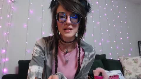 Shianne Siren online show from 05-10-26, 03:44