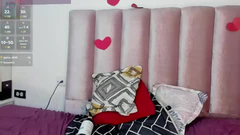 Snapshot of hera_godess chatting on 02-25-25, 11:00 Hera godes online show from 02-25-25, 11:00