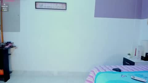Snapshot of hera_godess chatting on 03-03-25, 06:01 Hera godes online show from 03-03-25, 06:01