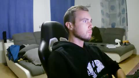 John Pearl online show from 10-19-25, 05:24