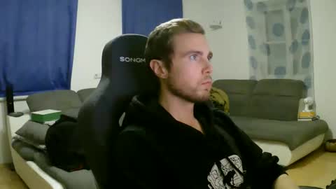 John Pearl online show from 02-09-26, 09:08