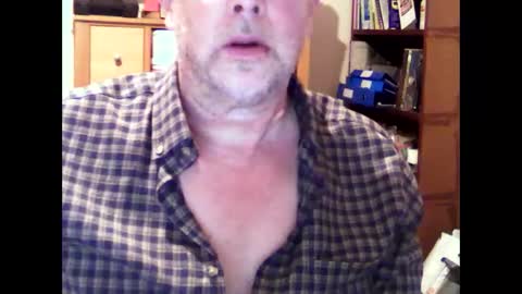 Snapshot of hereford66 chatting on 02-26-25, 09:10 hereford66 online show from 02-26-25, 09:10