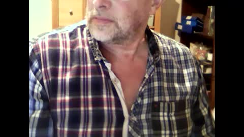 Snapshot of hereford66 chatting on 03-12-25, 08:10 hereford66 online show from 03-12-25, 08:10